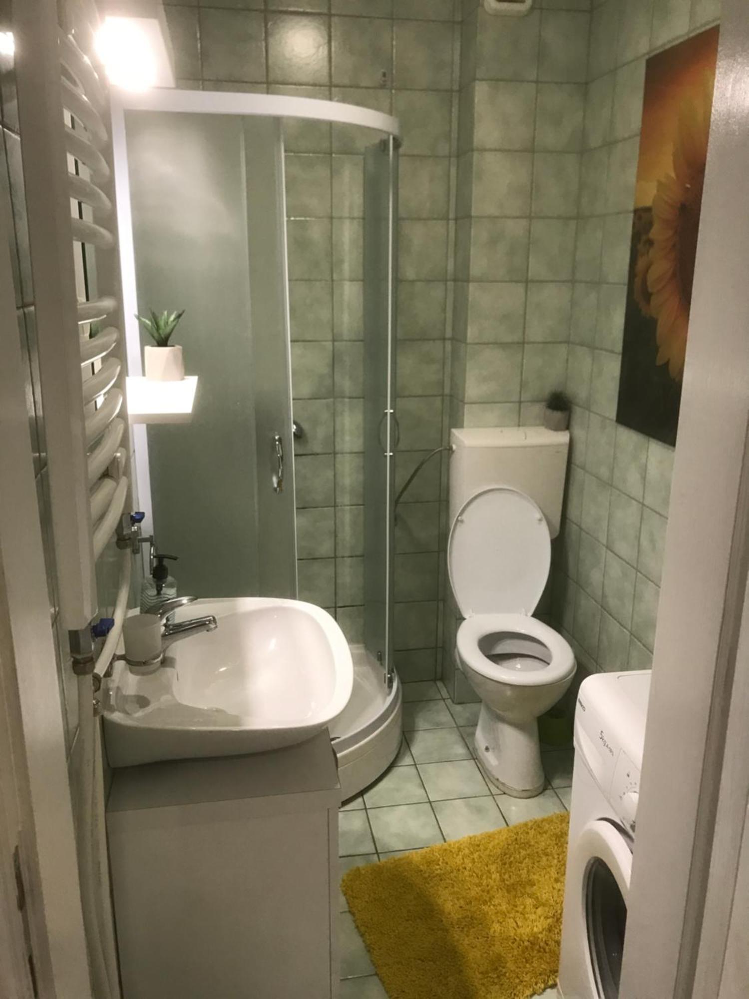 Kristina Apartman Free Parking Нови-Сад Экстерьер фото